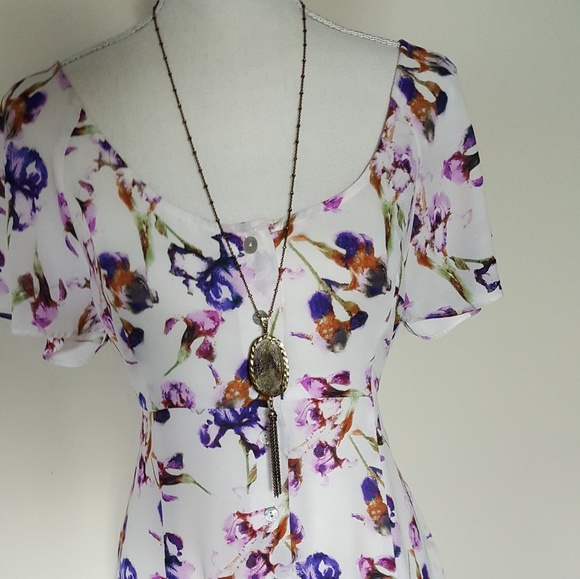 Forgiveness Floral Mini Dress Sz. M - Picture 3 of 8